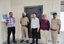City Magistrate Inspects EVM Warehouse, Reviews Compliance with Election Commission Guidelines D