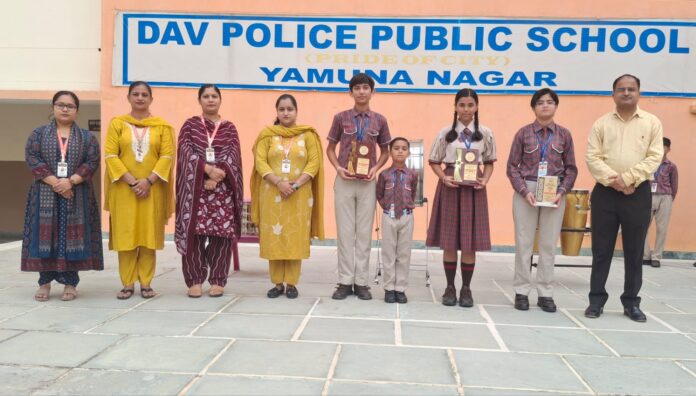 Students of DAV Police Public School Jagadhri with teachers after winning prizes in inter-school competitions.