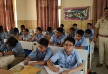 1.75 Lakh Students Take Part in Yamunanagar School-Level Traffic Quiz Examination Students taking part in the school-level traffic quiz examination in Yamunanagar.