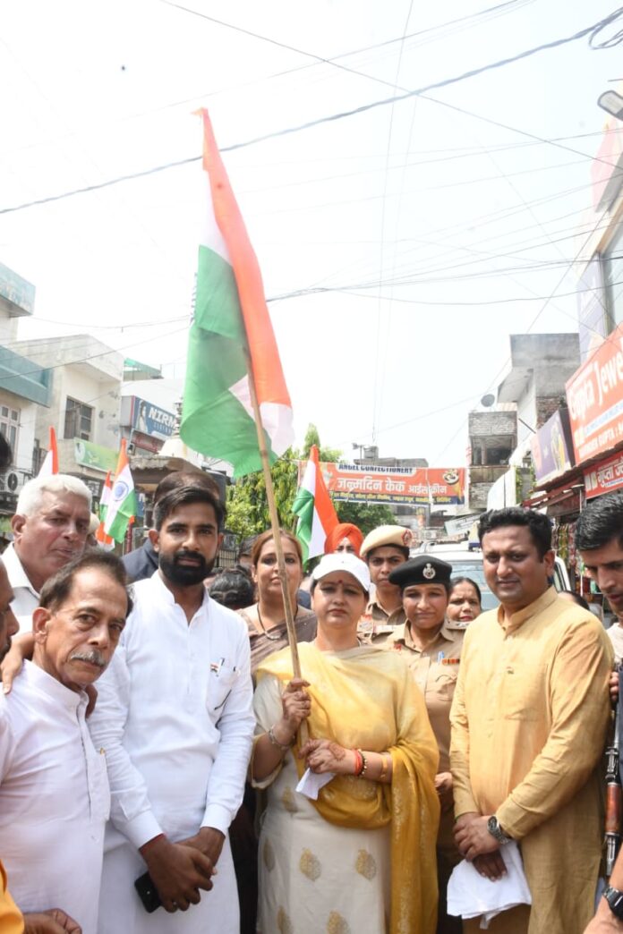 Suman Saini leading Tiranga Yatra during Independence Day celebrations in Ladwa