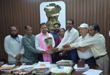 Shivaji Press Club to Hold Tree Plantation Drive at Hindu Girls College on August 17 Shivaji Press Club members promote tree plantation and environmental awareness in Jagadhri