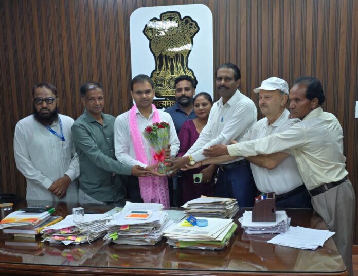 shivaji-press-club-tree-plantation-jagadhri.jpg Shivaji Press Club members promote tree plantation and environmental awareness in Jagadhri