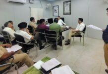 Yamunanagar to Make Major Chowks Non-Vending Zones, 125 Street Vendors to Get Booths in Manohar Vending Zone Town Vending Committee meeting in Yamunanagar regarding non-vending zones and relocation of roadside vendors.