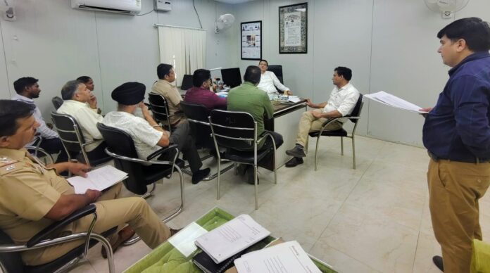 Town Vending Committee meeting in Yamunanagar regarding non-vending zones and relocation of roadside vendors.
