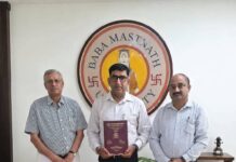 RSS Functionary Awarded PhD for Research on Organisation’s Role in India’s Freedom Movement D