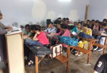 DAV Girls College Holds Traffic Rules Quiz to Promote Road Safety Awareness Among Students Students taking part in a road safety and traffic rules quiz at DAV Girls College Yamunanagar.