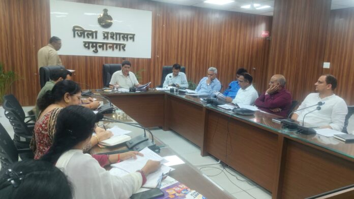 ADC Navin Ahuja chairing a meeting on Service Sankalp Campaign preparations in Yamunanagar