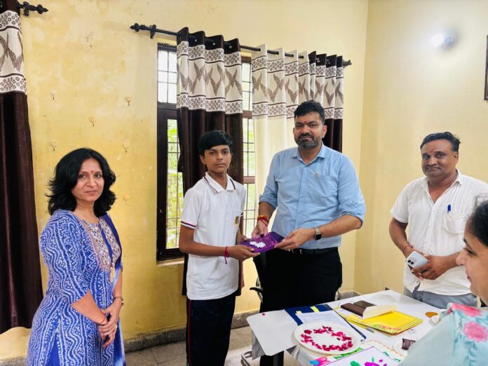 SDM Dr Kuldeep Singh during a review meeting at Kendriya Vidyalaya Vyasapur