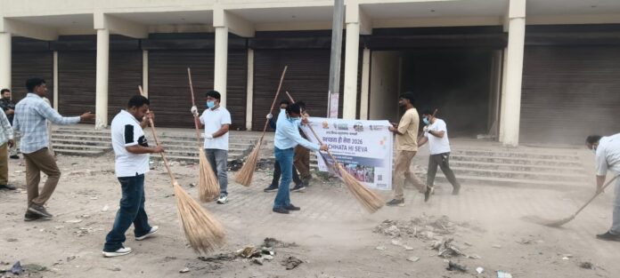 yamunanagar-ward-16-kuldeep-nagar-cleanliness-drive.jpg Yamunanagar Municipal Corporation cleanliness drive in Kuldeep Nagar Ward 16