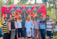 Shyam Sundar Batra Urges Youth to Stay Away From Drugs and Take Up Sports at Baloli Cricket Tournament Shyam Sundar Batra with players at Baloli cricket tournament in Yamunanagar