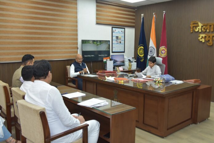 Yamunanagar administration reviews CBG plant project for paddy residue management