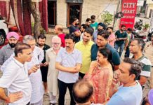 Civil Line Road Inspection in Jagadhri Raises Concerns Over Work Pace Mayor Suman Bahmani, Municipal Commissioner Mahabir Prasad and former minister Kanwar Pal inspect the Civil Line Road construction in Jagadhri
