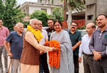 Yamunanagar Civic Body Begins ₹15.13 Lakh Development of Two Parks in Model Town Suman Bahmani and Ghanshyam Das Arora launching two park development projects in Model Town Yamunanagar