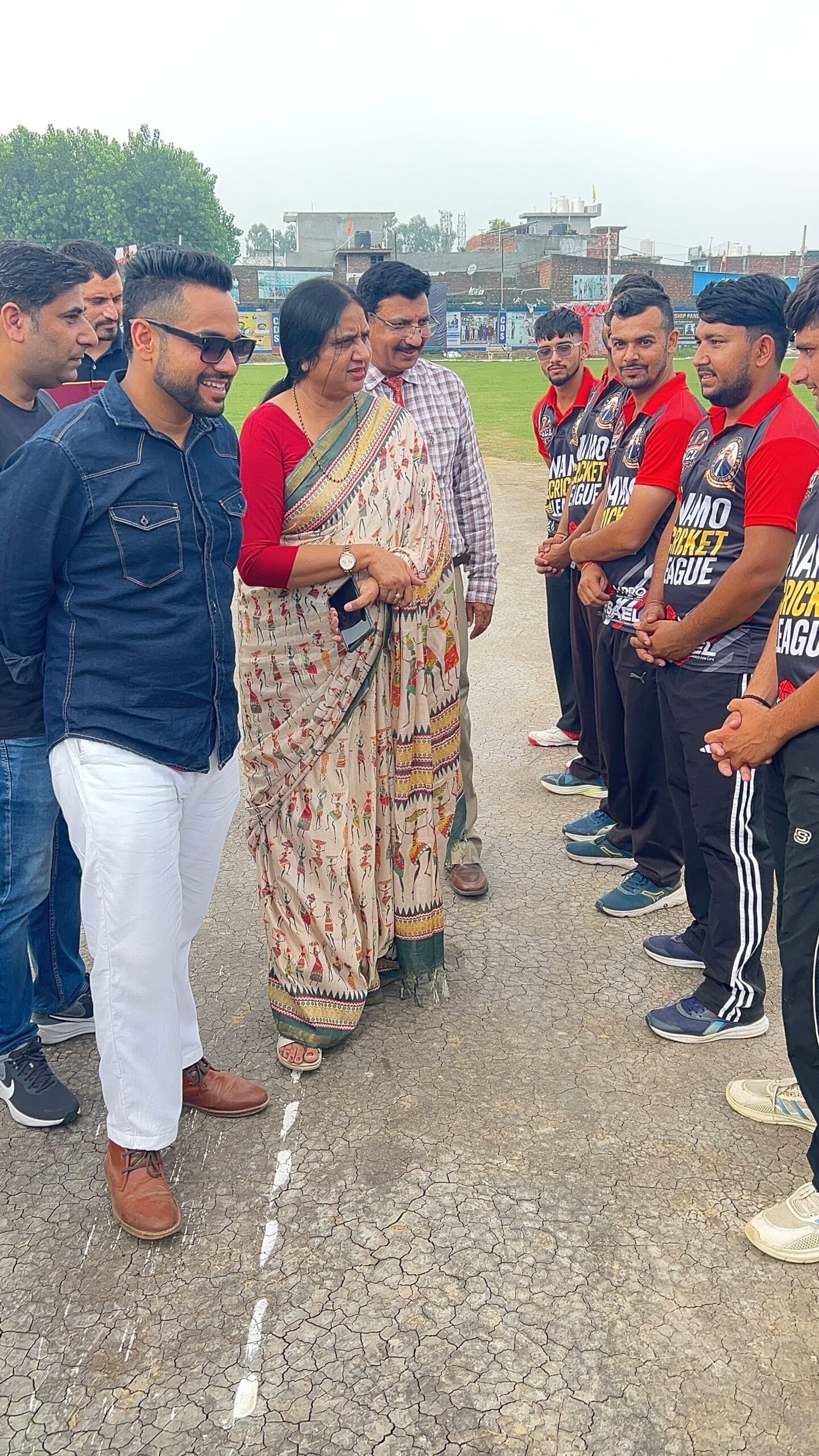Mayor Suman Bahmani interacts with Namo Cricket League players in Yamunanagar