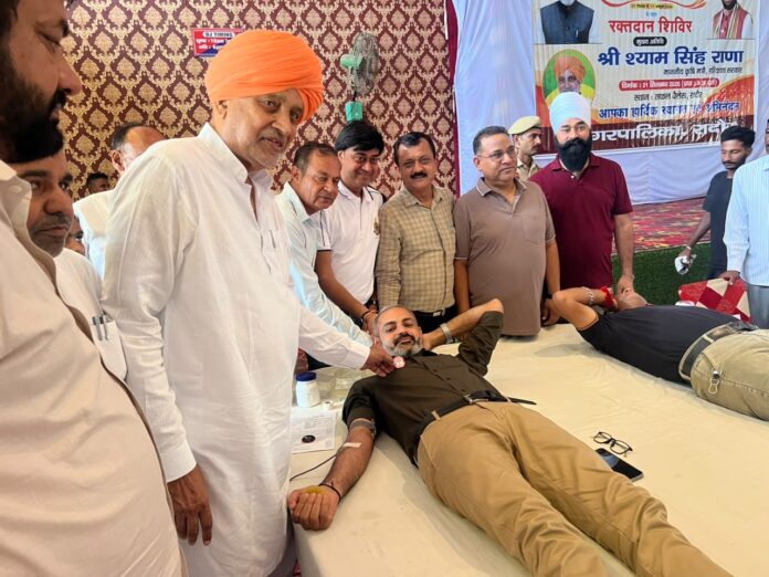 Shyam Singh Rana encourages blood donors at Radaur blood donation camp