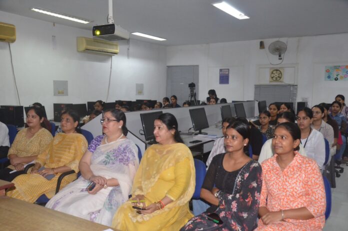 dav-girls-college-yamunanagar-meity-entrepreneurship-lecture.jpg DAV Girls College Yamunanagar students attending online lecture on technology innovation and entrepreneurship