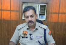 Yamunanagar Police Issue 1,442 Challans in Special Vehicle Check Drive, 338 Vehicles Impounded Yamunanagar Additional Superintendent of Police Ashish Chaudhary speaking about the HSRP vehicle checking campaign