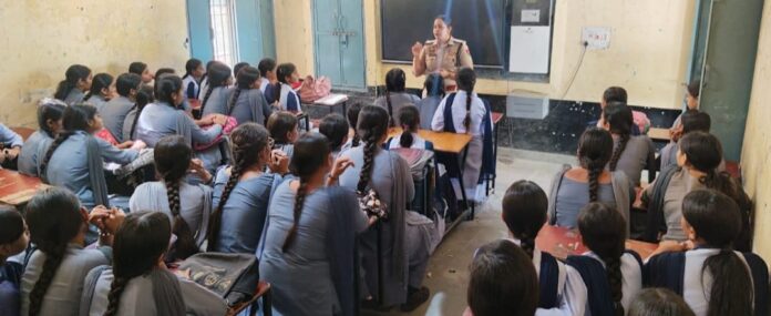 Yamunanagar Police Student Safety Awareness Programme Tejli Yamunanagar police officer addresses school students during a safety awareness programme at Government School Tejli