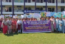B.Ed Students Hold Cleanliness Awareness Rally in Yamunanagar on Gandhi Jayanti B.Ed students of Sant Nischal Singh College Yamunanagar during a cleanliness awareness rally