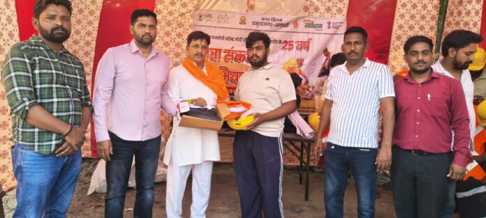 Yamunanagar Municipal Corporation distributes PPE safety kits to waste pickers under sanitation awareness initiatives